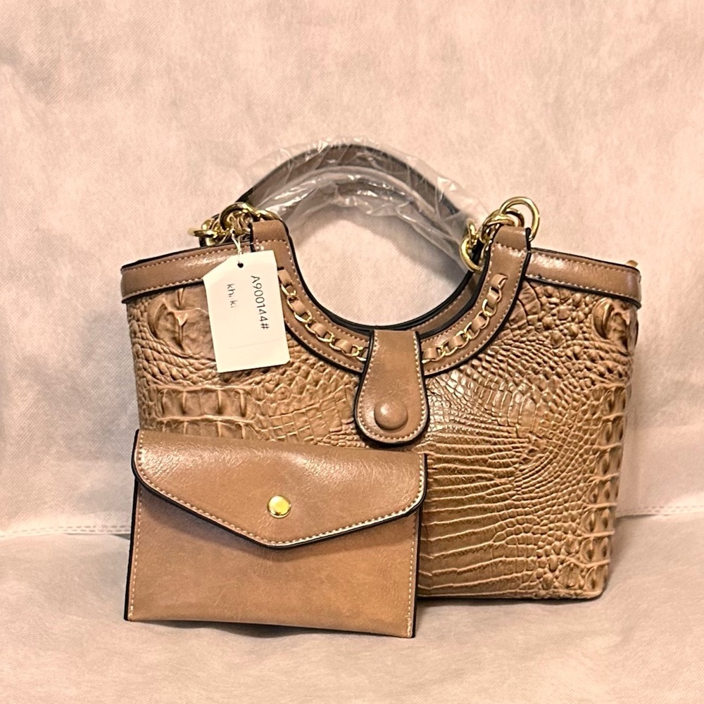 Croc-Embossed Satchel Set